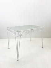 Afbeelding in Gallery-weergave laden, Tuintafel