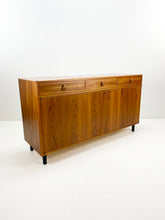 Afbeelding in Gallery-weergave laden, Zweedse Teak Vintage Dressoir, Bertil Fridhagen voor Bodafors