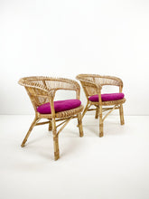 Afbeelding in Gallery-weergave laden, Rotan Vintage Stoelen (set van 2)