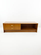 Afbeelding in Gallery-weergave laden, Teak Tv-meubel