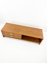 Afbeelding in Gallery-weergave laden, Teak Tv-meubel