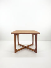 Afbeelding in Gallery-weergave laden, Teak Salon tafel