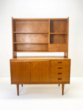 Afbeelding in Gallery-weergave laden, Zweedse Teak Wandkast / Boekenkast