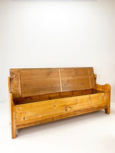 Afbeelding in Gallery-weergave laden, Vintage Zweedse Keukenbank / Klepbank