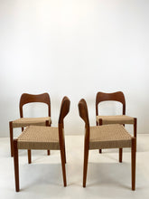 Load image into Gallery viewer, Arne Hovmand-Olsen, Mogens Kold - Eetkamer stoelen (set van 4)