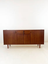 Afbeelding in Gallery-weergave laden, Teak Dressoir