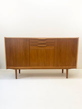 Afbeelding in Gallery-weergave laden, Scandinavisch Vintage Dressoir