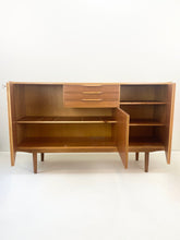 Afbeelding in Gallery-weergave laden, Scandinavisch Vintage Dressoir