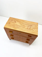 Afbeelding in Gallery-weergave laden, Klein Ladekast