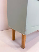Afbeelding in Gallery-weergave laden, Vintage Kast / Schoenenkast