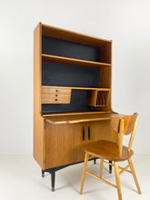 Afbeelding in Gallery-weergave laden, Hugo Troeds Wandkast