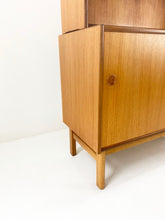 Afbeelding in Gallery-weergave laden, Zweedse Teak Wandkast