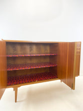 Afbeelding in Gallery-weergave laden, Teak Highboard / Dressoir