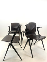 Load image into Gallery viewer, Galvanitas S22 Stoelen (set van 4)