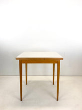 Afbeelding in Gallery-weergave laden, Edsbyverken Eettafel, uitschuifbaar