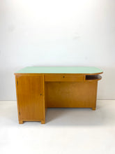 Afbeelding in Gallery-weergave laden, Zweedse Vintage Bureau