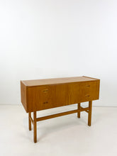 Afbeelding in Gallery-weergave laden, Vintage Kastje