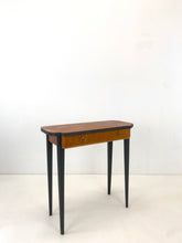 Afbeelding in Gallery-weergave laden, Zweedse Teak Bijzettafel