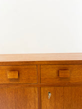 Afbeelding in Gallery-weergave laden, Zweedse Dressoir