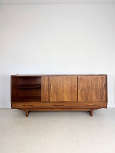Ærthøj Jensen & Mølholm Herning Palissander Dressoir