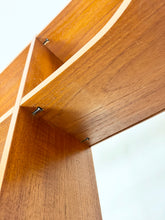 Load image into Gallery viewer, Grote Modulaire Teak Boekenkast
