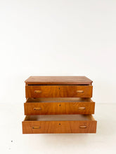 Afbeelding in Gallery-weergave laden, Zweedse Teak Ladekast
