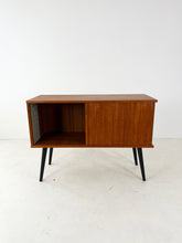 Load image into Gallery viewer, Vintage Teak Schuifdeurkast
