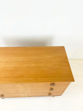 Afbeelding in Gallery-weergave laden, Zweeds Berken Ladekast
