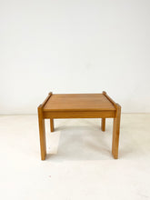 Afbeelding in Gallery-weergave laden, Cute Square Coffee Table
