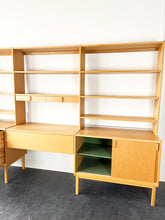 Load image into Gallery viewer, Scandinavische Wandmeubel Bodafors, 1962
