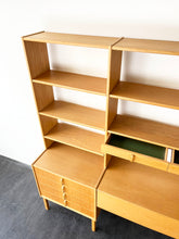 Load image into Gallery viewer, Scandinavische Wandmeubel Bodafors, 1962
