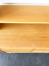 Load image into Gallery viewer, Scandinavische Wandmeubel Bodafors, 1962
