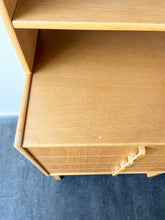 Load image into Gallery viewer, Scandinavische Wandmeubel Bodafors, 1962
