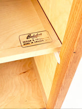 Afbeelding in Gallery-weergave laden, Bodafors Teak Boekenkast (sold separately)
