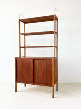 Afbeelding in Gallery-weergave laden, Bodafors Teak Boekenkast (sold separately)

