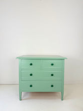 Afbeelding in Gallery-weergave laden, Opgeknapte Vintage Commode / Ladekast
