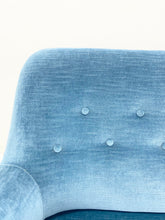 Load image into Gallery viewer, &lt;tc&gt;Blue Velvet Couch&lt;/tc&gt;
